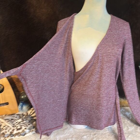 Bobeau wrap top S (5000D) - Picture 3 of 7